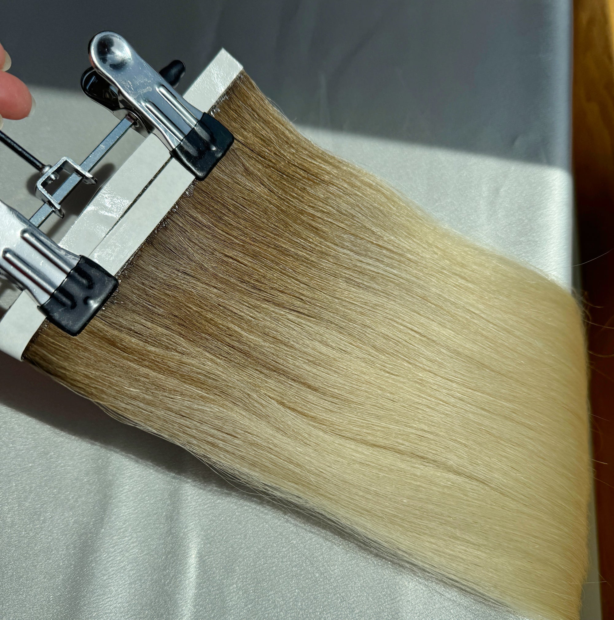 Light Brown/ Blonde Ombre DIY Hair Extensions Home Kit