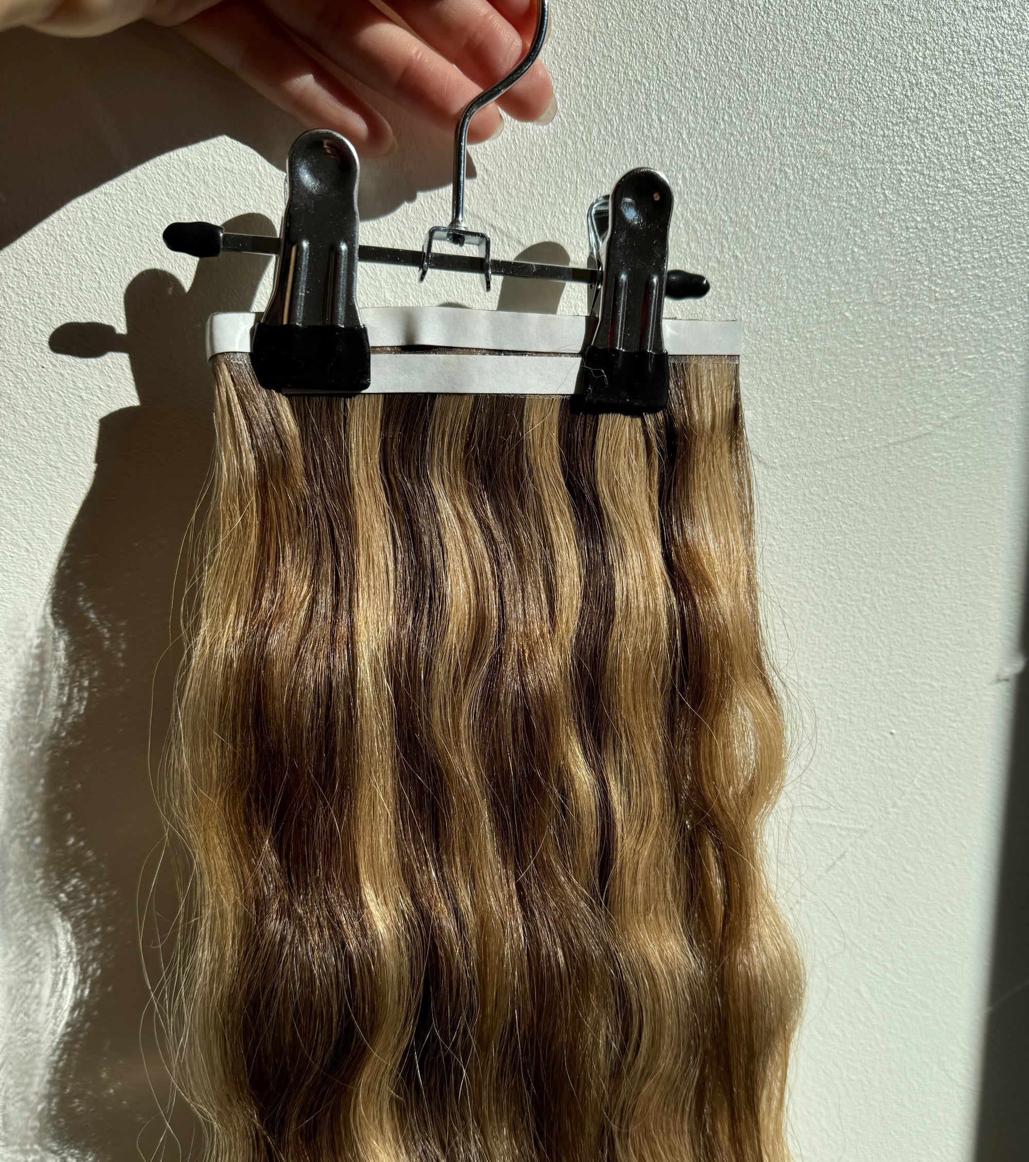 Beige/Brown Wavy Highlights DIY Hair Extensions Home Kit